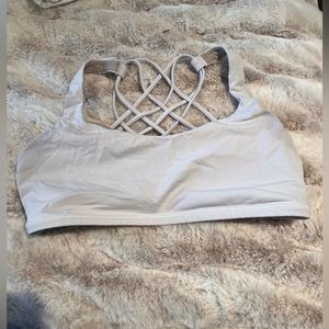 white size 6 Lululemon free to be wild bra